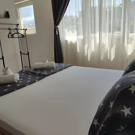 Happiness Apartment *