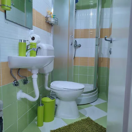Happiness Apartment *